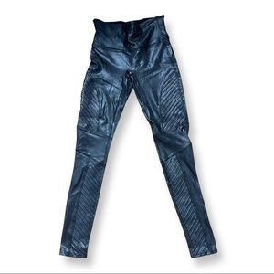 Like-new SPANX faux leather moto leggings in a size small.